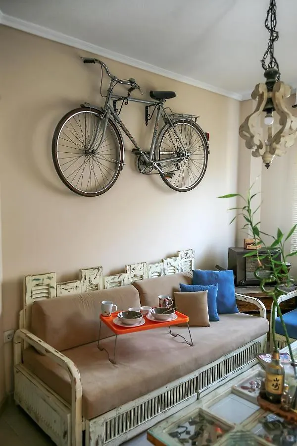 3 Min From Central Station Free Parking Apartment Thessaloniki Greece